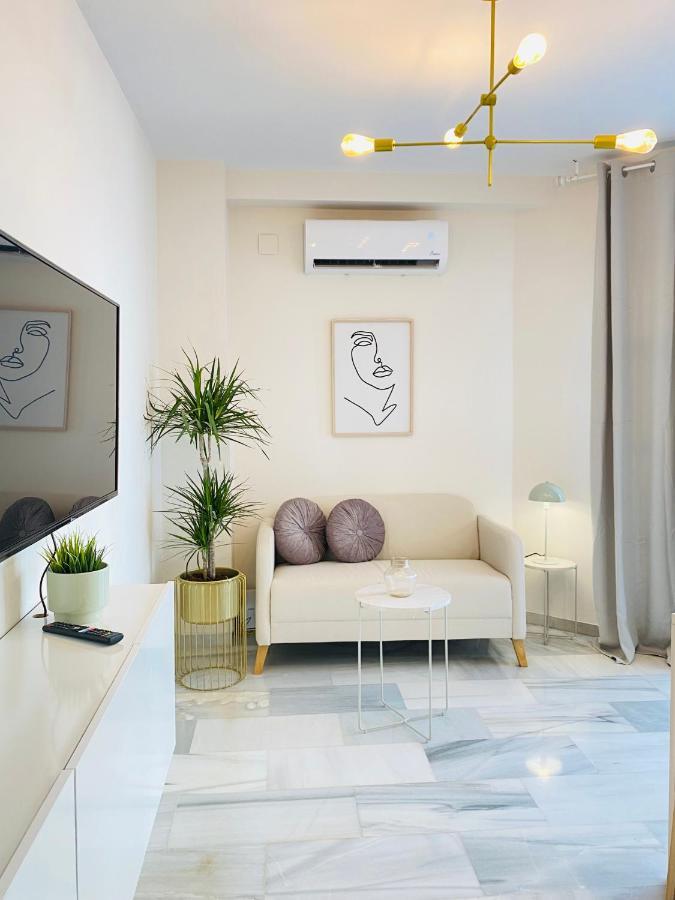 Apartment Alora - Hostatel Cenes De La Vega